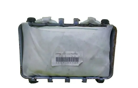 Citroen C-Crosser Passenger airbag 