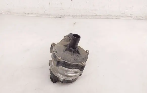 KIA Soul Electric auxiliary coolant/water pump 375W5K4000 201912100330