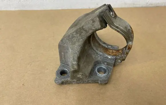 Renault Captur Driveshaft support bearing bracket 397742142R