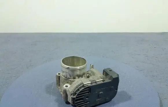 Ford Fusion Throttle body valve 7S7G-9F991-CA