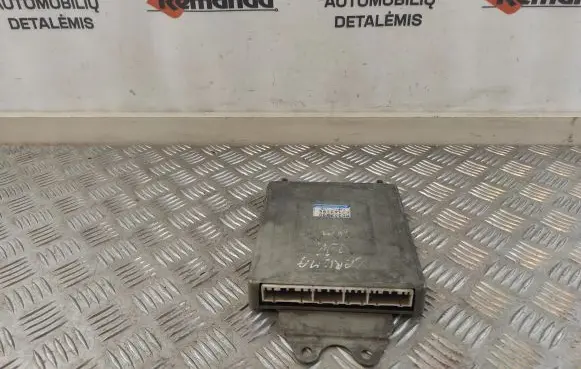 Mitsubishi Carisma Engine control unit/module MD329098 E2T63286