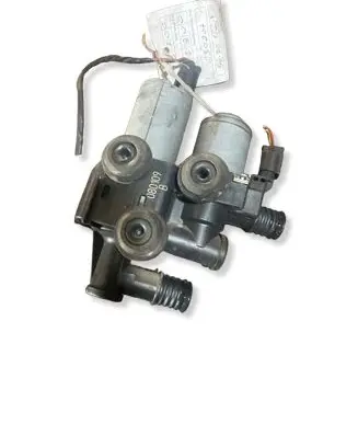 BMW X3 E83 Coolant heater control valve 64118369807 1147412149