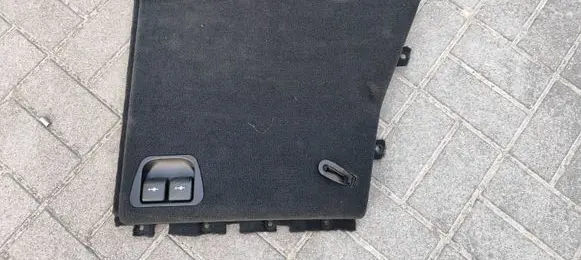 Trunk/boot side trim panel