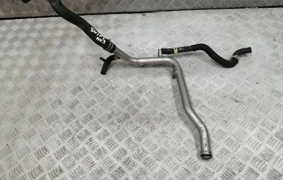 Suzuki Swift III Engine coolant pipe/hose