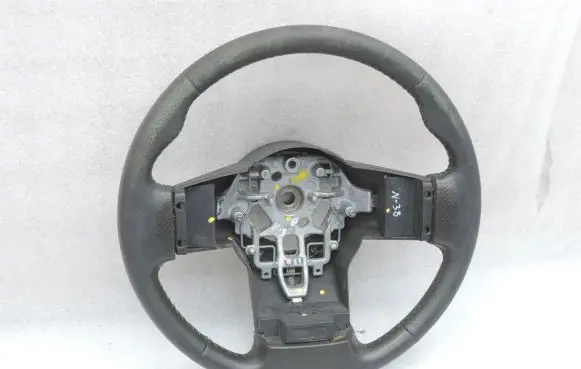 Nissan Navara D40 Steering wheel 484305X47B 484305X37B