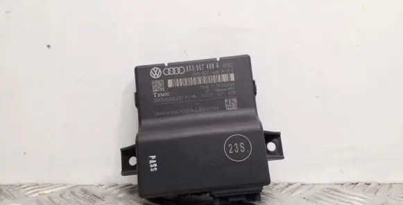 Audi A1 Gateway control module 8X0907468A