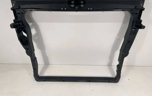 Volkswagen Crafter Radiator support slam panel 7C0805588
