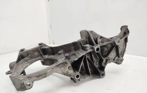 Generator/alternator bracket