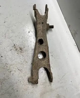 Volvo XC70 Rear upper control arm/wishbone