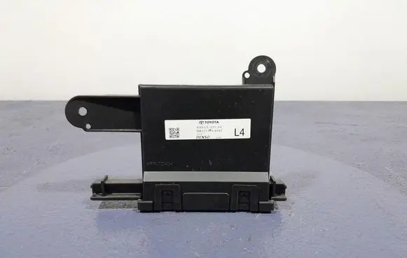 Suzuki Swace Other control units/modules 8865002L40