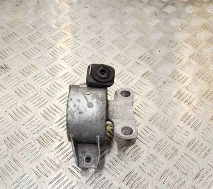 Opel Corsa F Engine mount bracket 13130739 468646740
