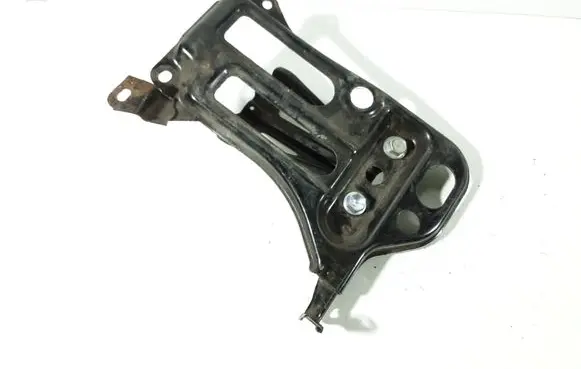 Toyota Auris 150 Battery tray 