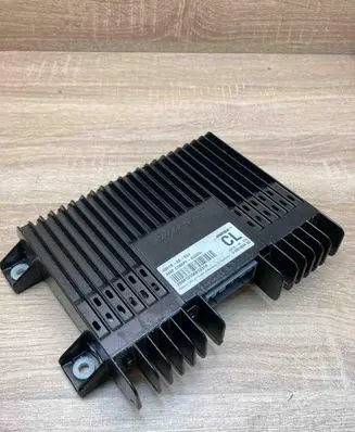Mazda 6 Sound amplifier GM1B6692X 306180402
