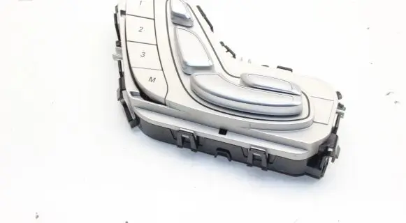 Mercedes-Benz EQC Seat control switch A2059054318