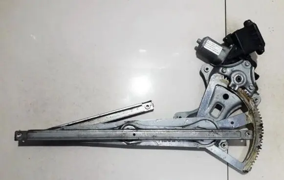 Toyota Corolla Verso AR10 Sliding door window regulator with motor