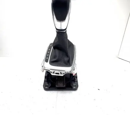 Ford Fusion II Gear shifter/selector GC62A DS7P7K004HD