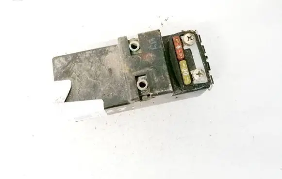 Coolant fan relay