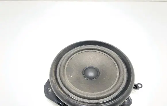 Audi A4 S4 B6 8E 8H Front door speaker 8E0035411