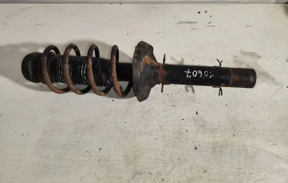 Volkswagen Golf IV Front shock absorber with coil spring