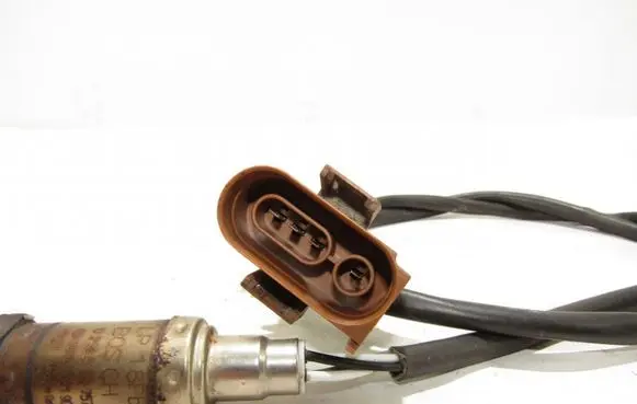 Audi A6 S6 C5 4B Lambda probe sensor 0258003757