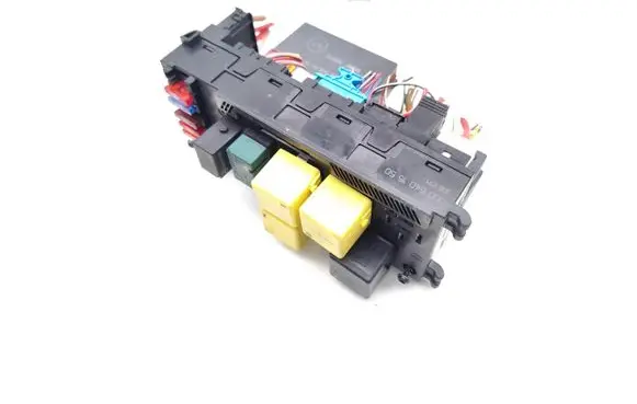 Mercedes-Benz E AMG W210 Fuse box set 0225455332