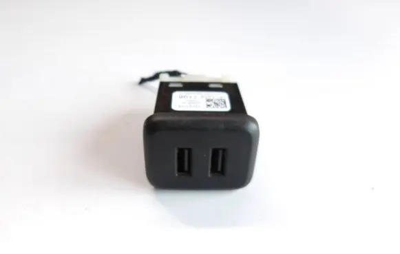 Opel Insignia B USB socket connector 13587198 103115