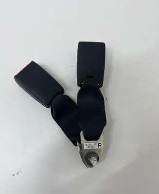 Mazda 3 II Rear seatbelt buckle