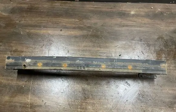 Peugeot 207 Front bumper cross member