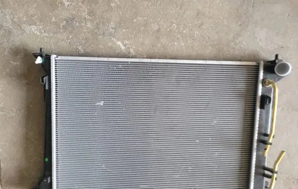 KIA Sportage Coolant radiator