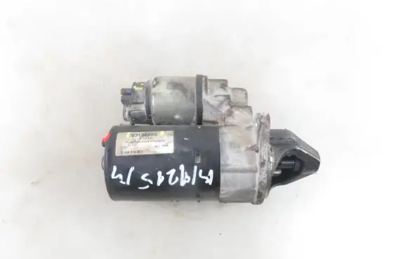 Opel Zafira A Starter motor 93175885