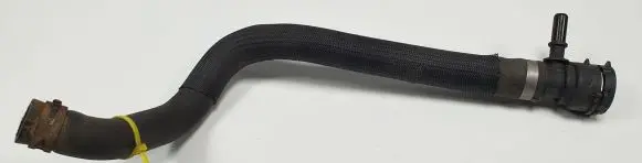 Land Rover Discovery Sport Engine coolant pipe/hose GJ328B504AA