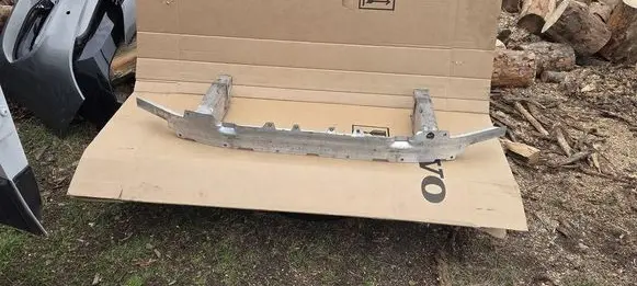 BMW X3 G01 Front bumper support beam 7399911