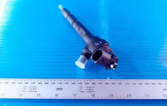 Skoda Octavia Mk3 (5E) Fuel injector 04L130277E 475B011