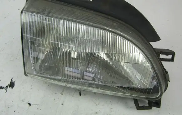 Seat Arosa Headlight/headlamp 