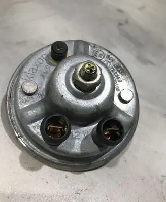 Volkswagen PASSAT B5 Horn signal 722367