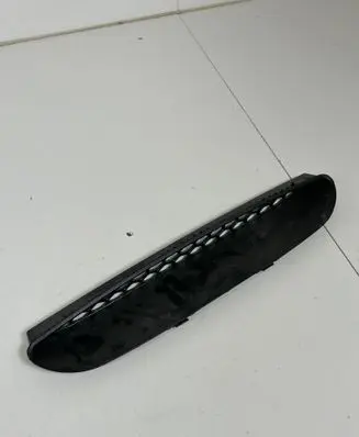 Dodge Durango III Front bumper lower grill