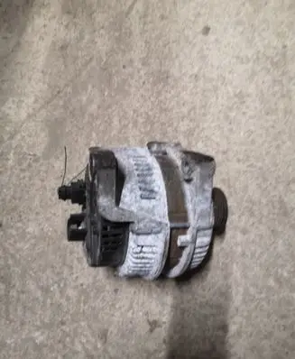 BMW 3 E92 E93 Generator/alternator 2542251B