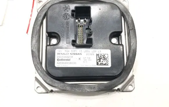 Renault Megane IV Voltage converter/converter module 260556623R