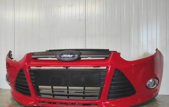 Ford Focus Front bumper BM5117757A BM518200CC5UAW BM518200AE