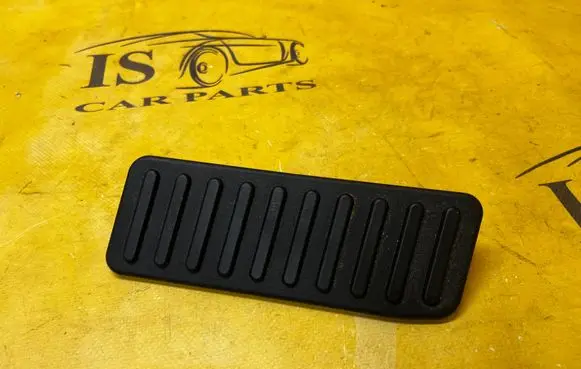 Ford Mustang VI Foot rest pad/dead pedal FR3B6312020ACW FR3B-6312020-ACW