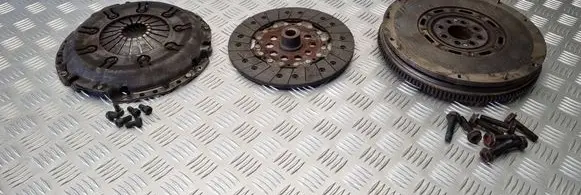 Volvo 850 Clutch set kit 1864997801 3082638001 324015911