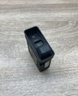 BMW 5 E34 Light switch 8351237