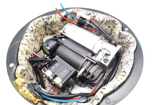 BMW X5 E53 Air suspension compressor/pump 1092349 37.22-1092349 4154034000