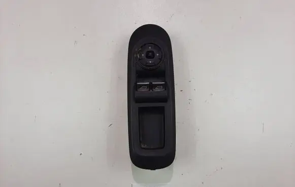 Ford Galaxy Electric window control switch 7S7T14A132CB