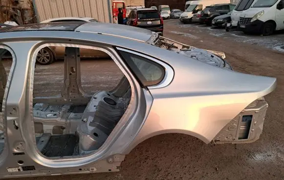 Rear quarter panel
