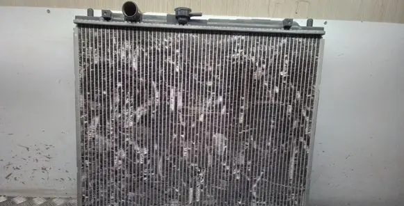 Mitsubishi L200 Coolant radiator