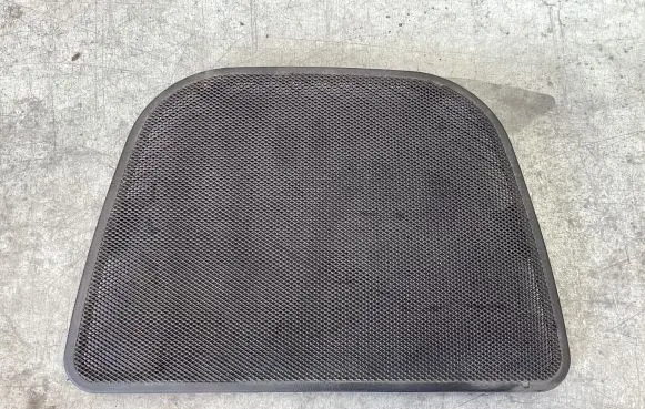 Side speaker trim/cover
