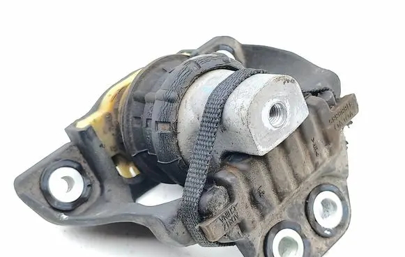 Volvo S90, V90 Engine mount bracket 31686885