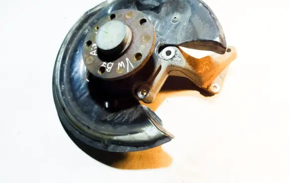 Volkswagen PASSAT B7 Rear wheel hub 3C0501249 5N0615611C