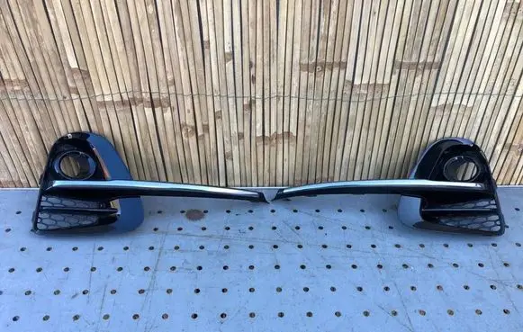KIA Xceed Front bumper lower grill